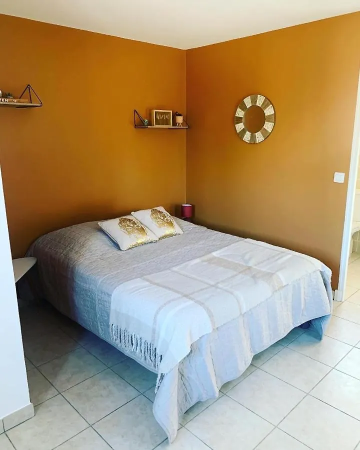 Les Palmiers Hotel Le Muy Guest house